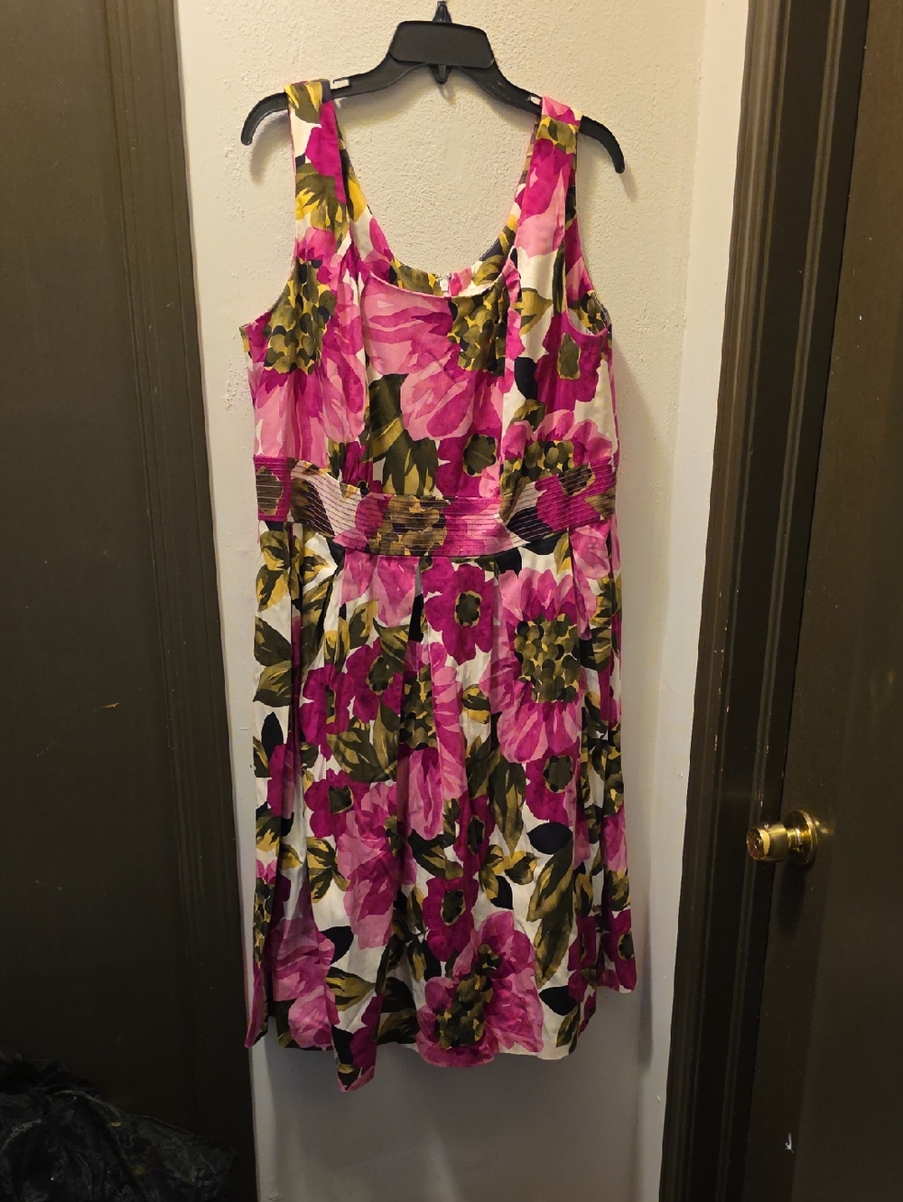 Jessica Howard Pink Floral Midi Dress with Olive Leaf Print 16W
